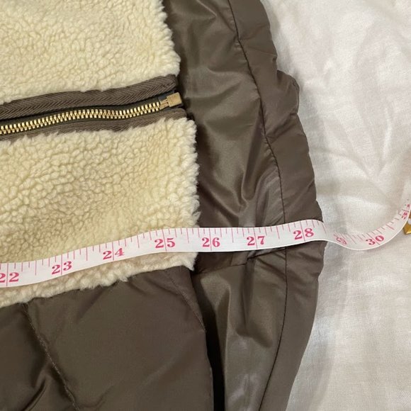 Athleta Responsible Down Tundra Goose Down Sherpa Winter Vest - Picture 9 of 11